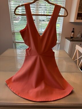 Gianni Bini Sleeveless Coral Backless V‑Neck Skater Dress